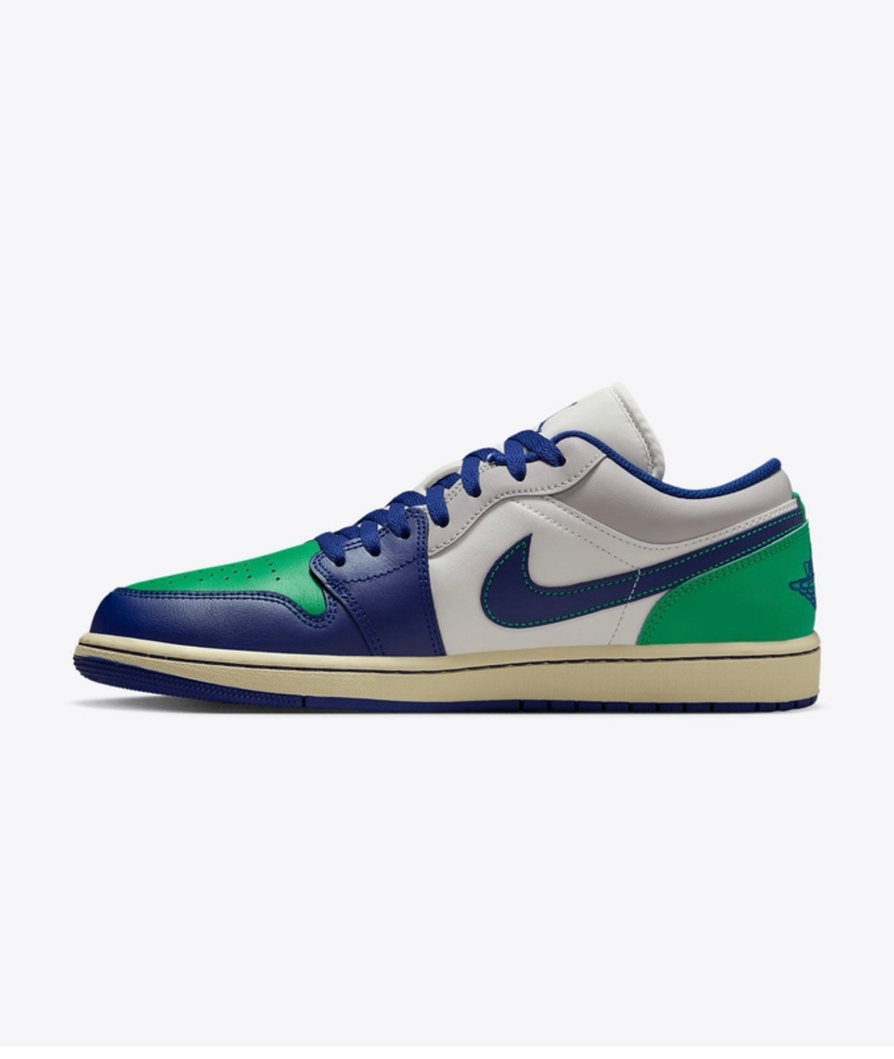 MEN
JORDAN AIR JORDAN 1 LOW
SAIL/DEEP ROYAL BLUE-STADIUM GREEN