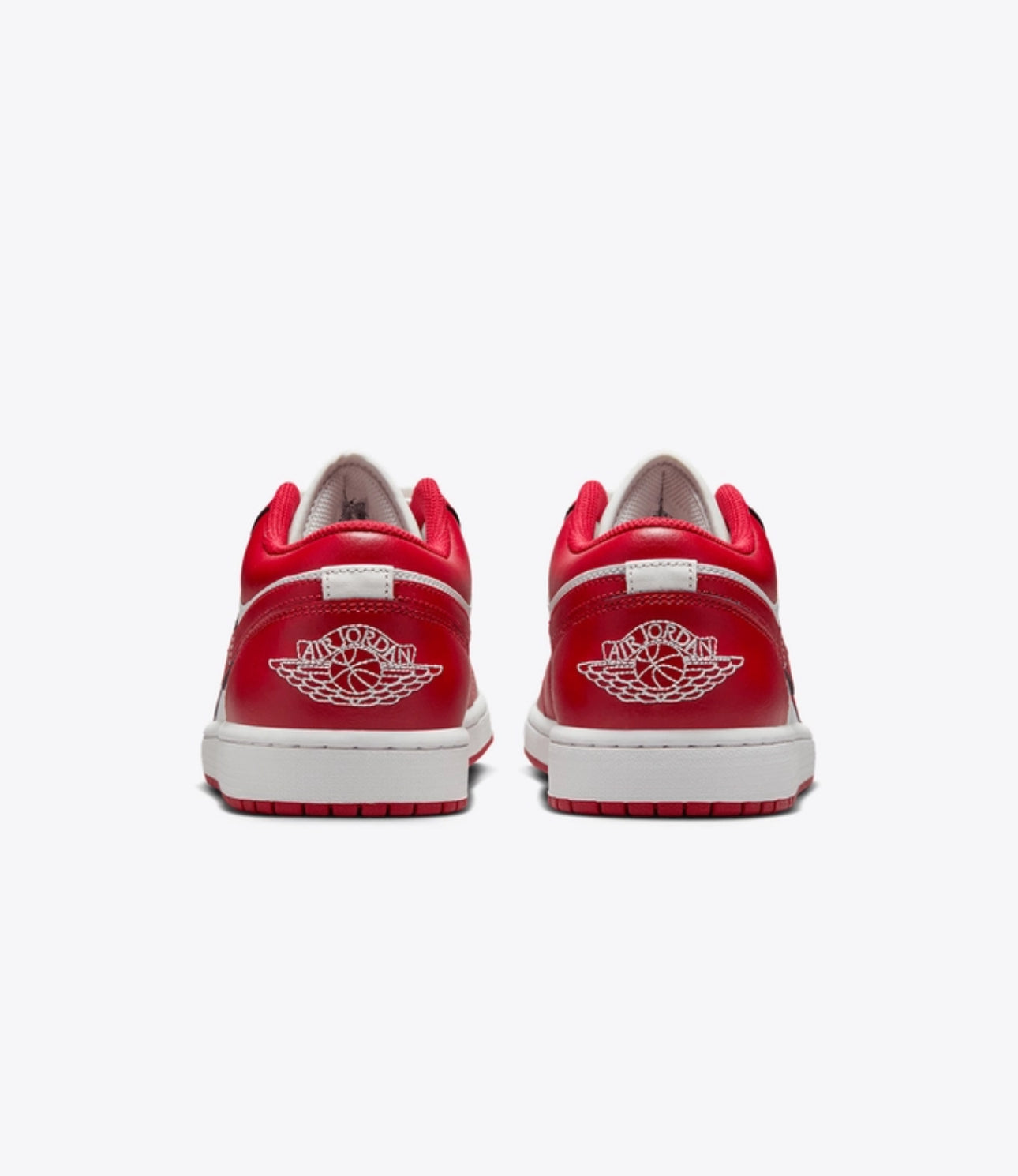 MEN
JORDAN AIR JORDAN 1 LOW
SUMMIT WHITE/VARSITY RED