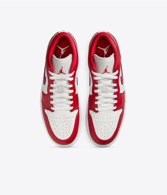 MEN
JORDAN AIR JORDAN 1 LOW
SUMMIT WHITE/VARSITY RED