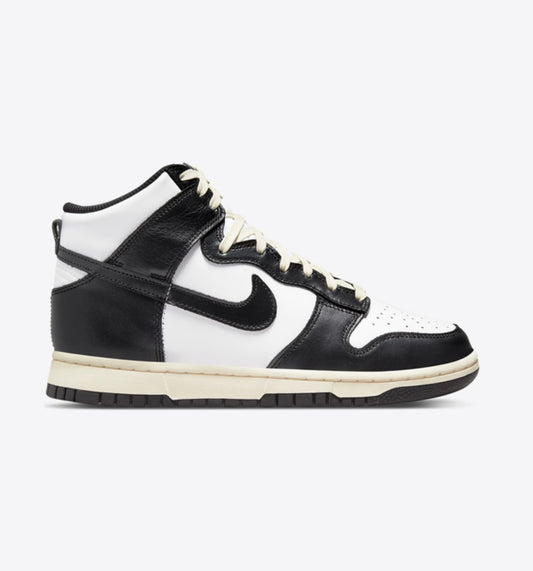 UNISEX
NIKE DUNK HIGH
WHITE/BLACK-COCONUT MILK