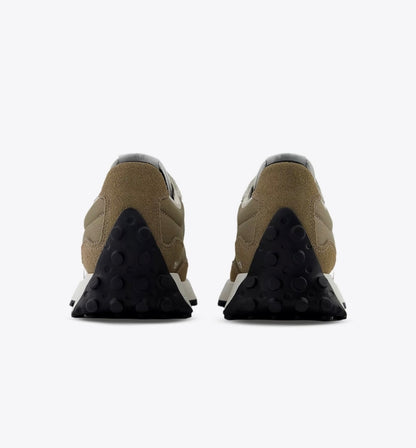MEN
NEW BALANCE 327
MUSHROOM
