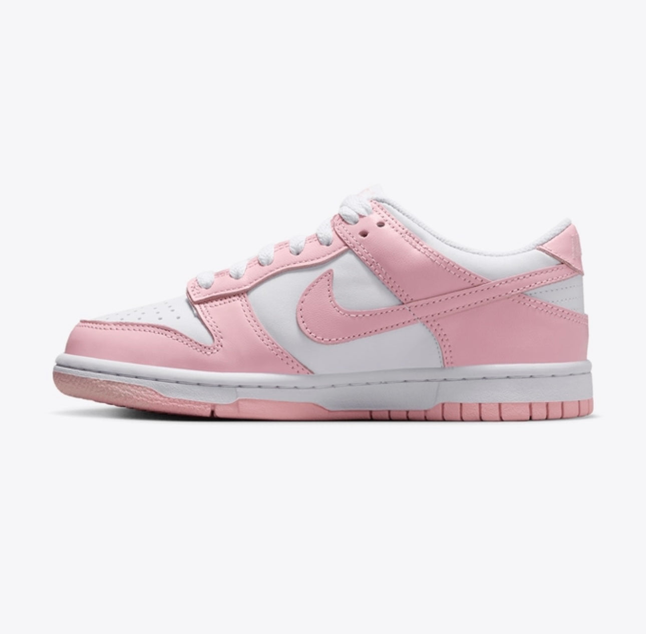 WOMEN
NIKE DUNK LOW
WHITE/MEDIUM SOFT PINK