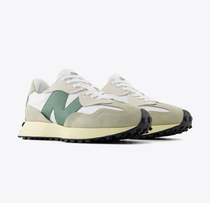 MEN
NEW BALANCE 327
OLIVINE/GREEN