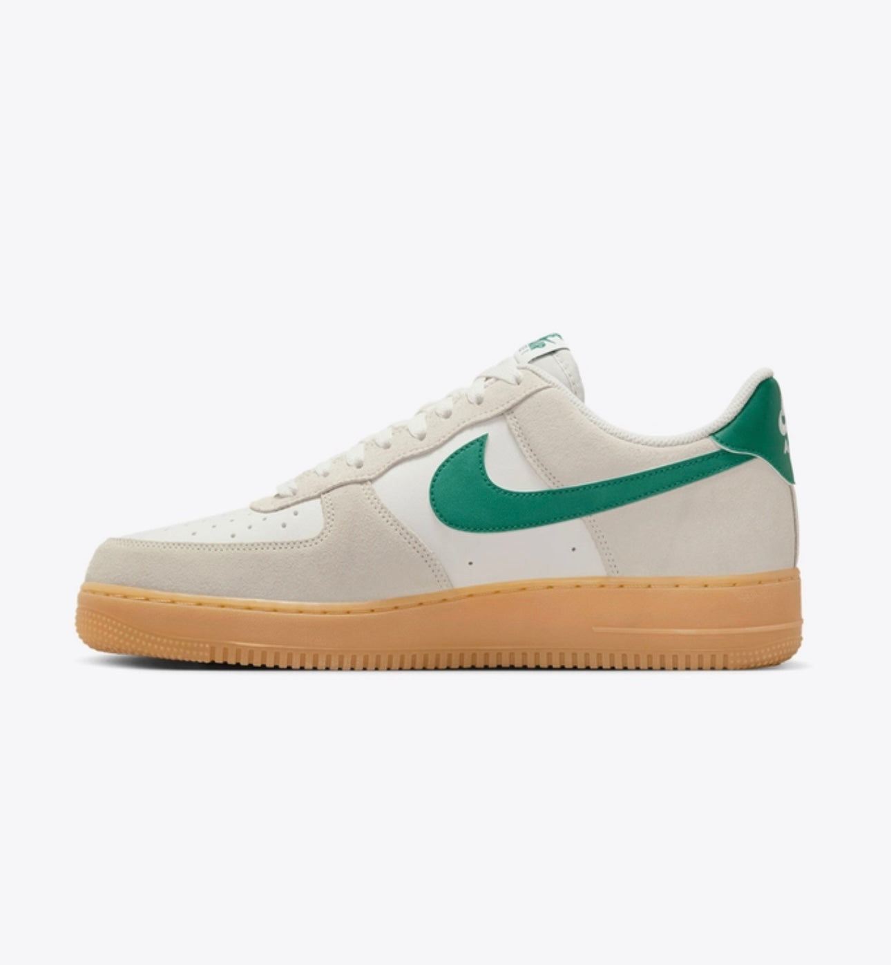 MEN
NIKE AIR FORCE 1 '07 LV8
PHANTOM/MALACHITE-GUM YELLOW