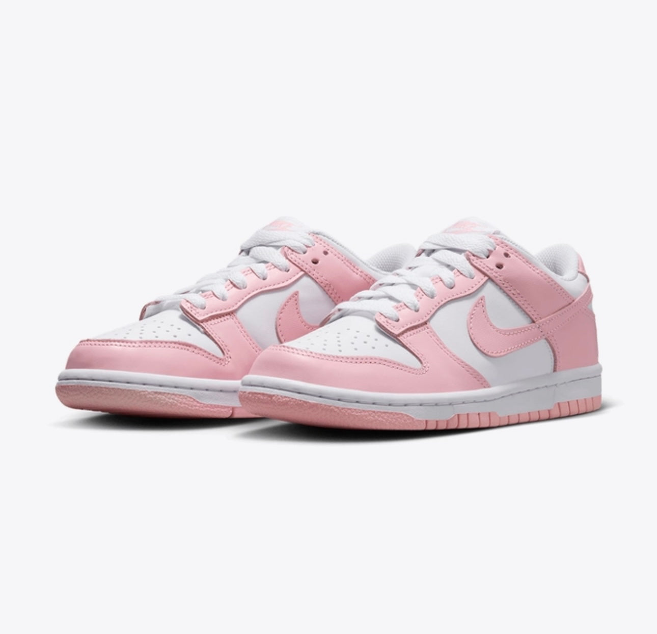 WOMEN
NIKE DUNK LOW
WHITE/MEDIUM SOFT PINK