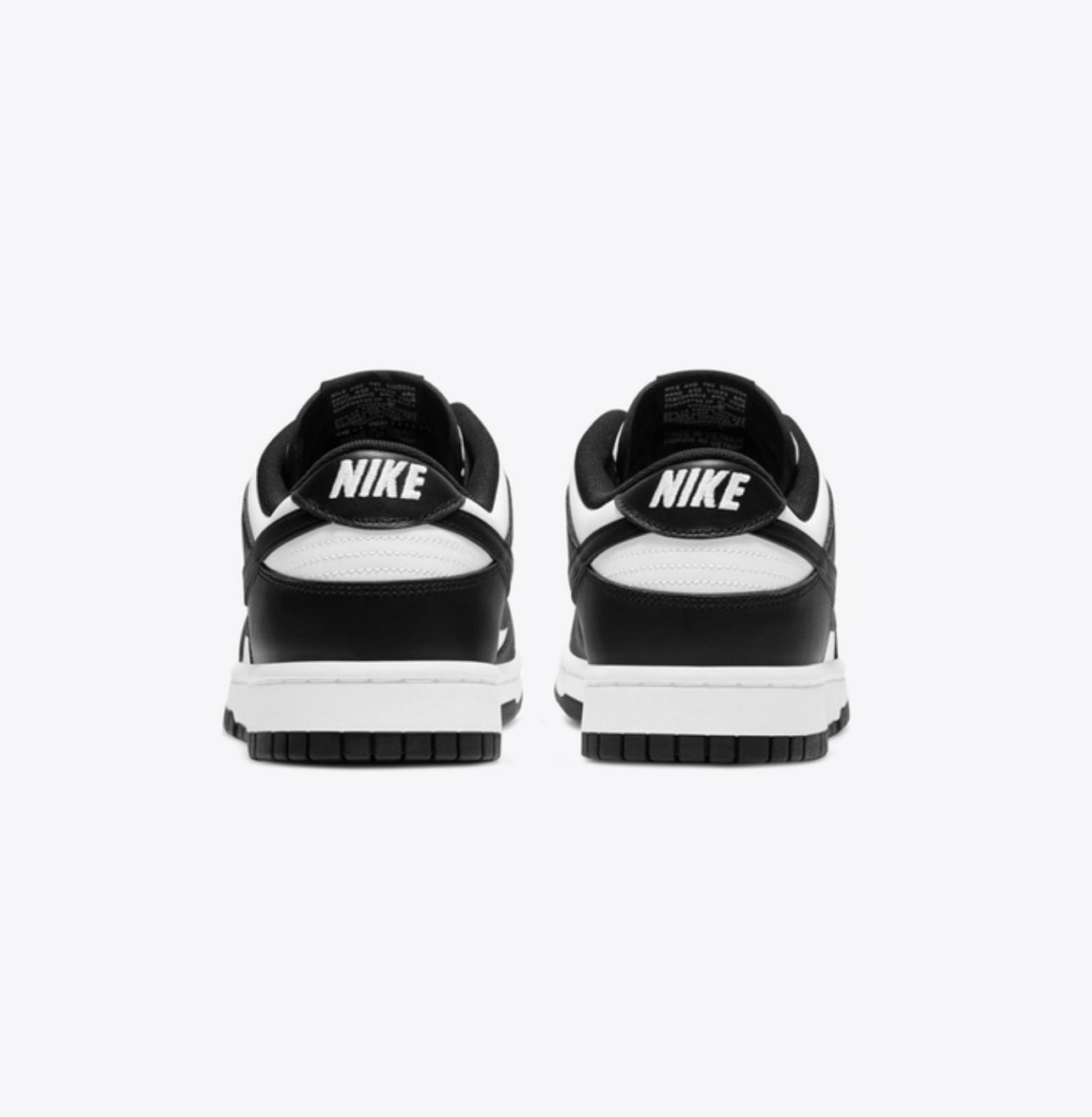 MEN
NIKE DUNK LOW RETRO
WHITE/BLACK