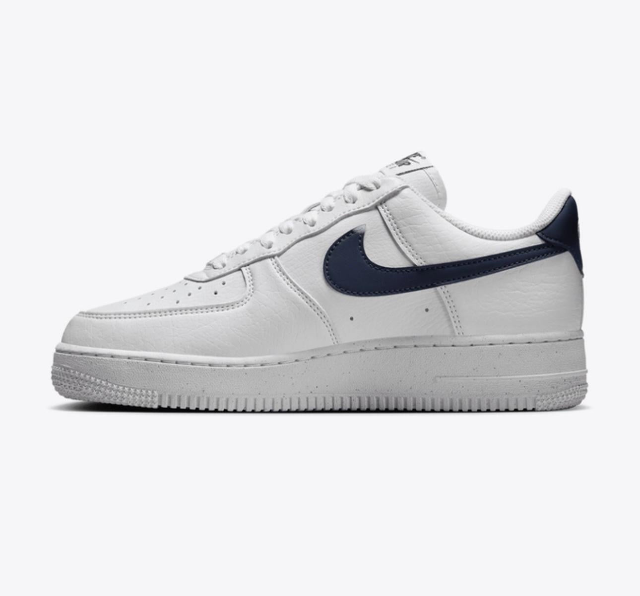 NIKE AIR FORCE 1 ‘07 NN WHITE/MIDNIGHT NAVY
